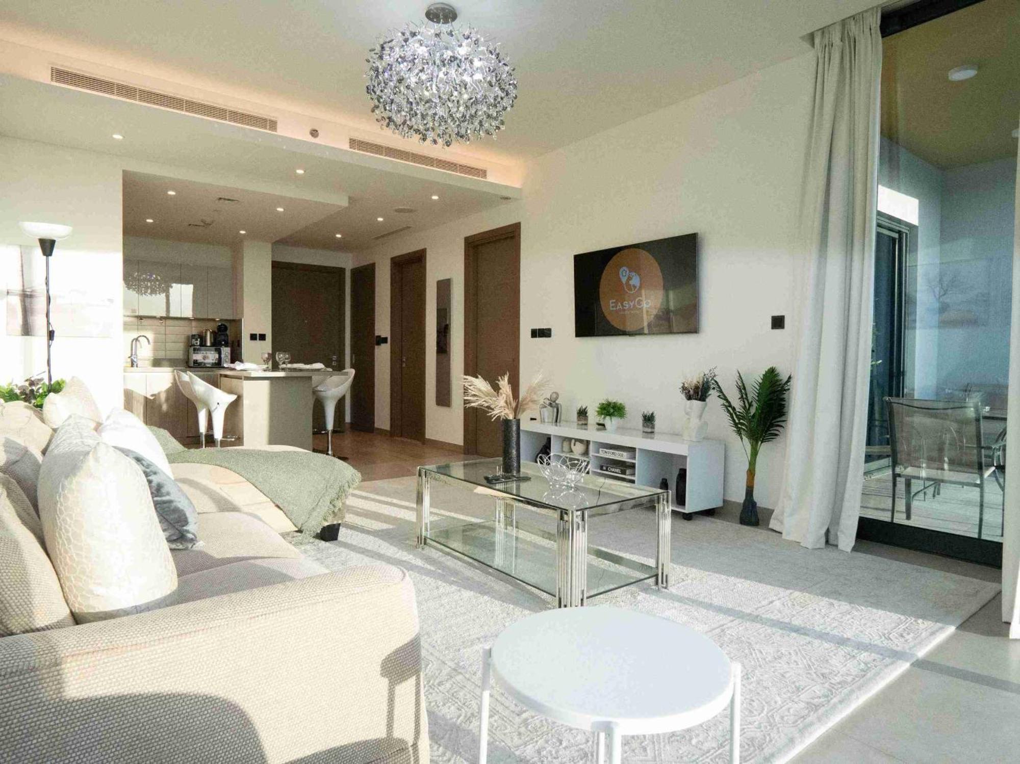 Easygo - Indulge In Luxury Waves Grande 1Br - Shwg-11 Daire Dubai Dış mekan fotoğraf